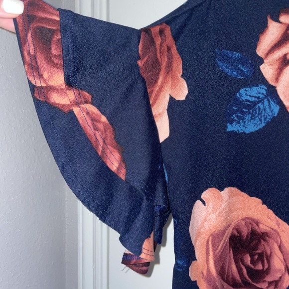 BNWOT Floral Boutique shirt; Never worn - Picture 3 of 6